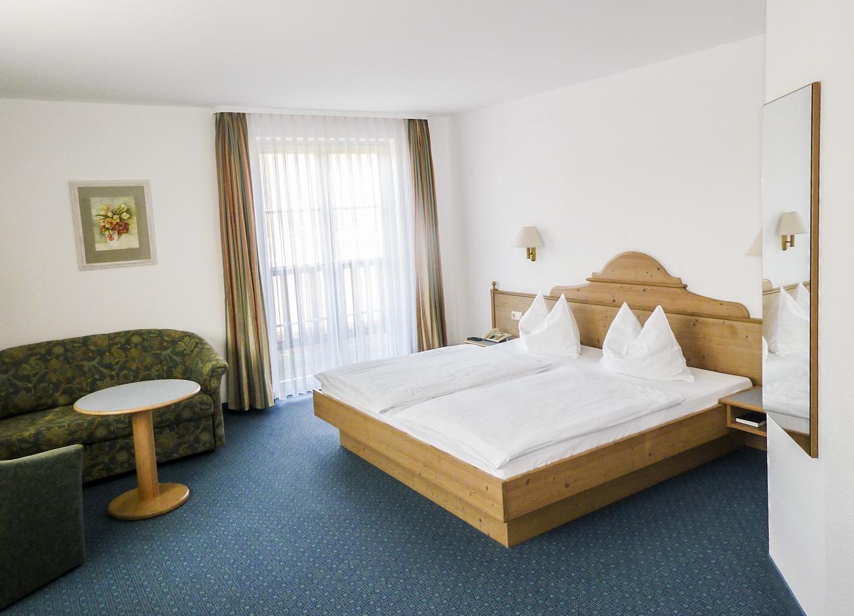 Hotel Zur Werra Schmalkalden Eksteriør bilde