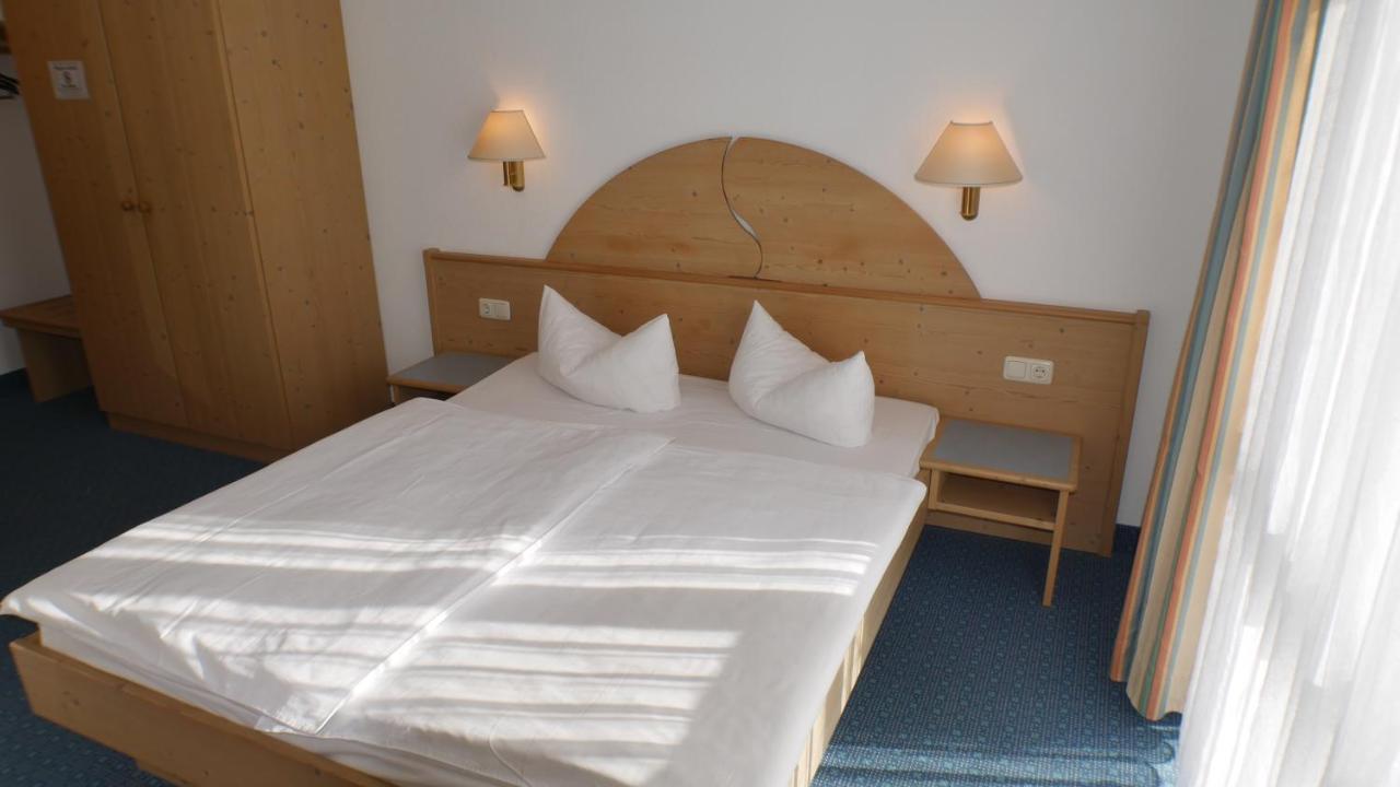 Hotel Zur Werra Schmalkalden Eksteriør bilde